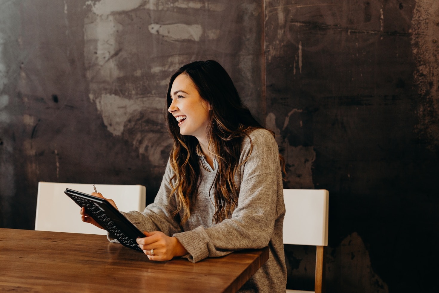 How Iwadifa Simplifies Your Job Search